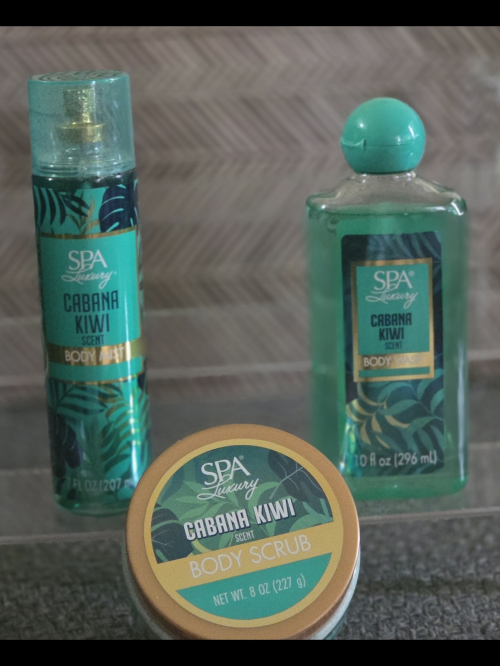Spa Luxury Cabana Kiwi Scented Body Set - 3pcs
